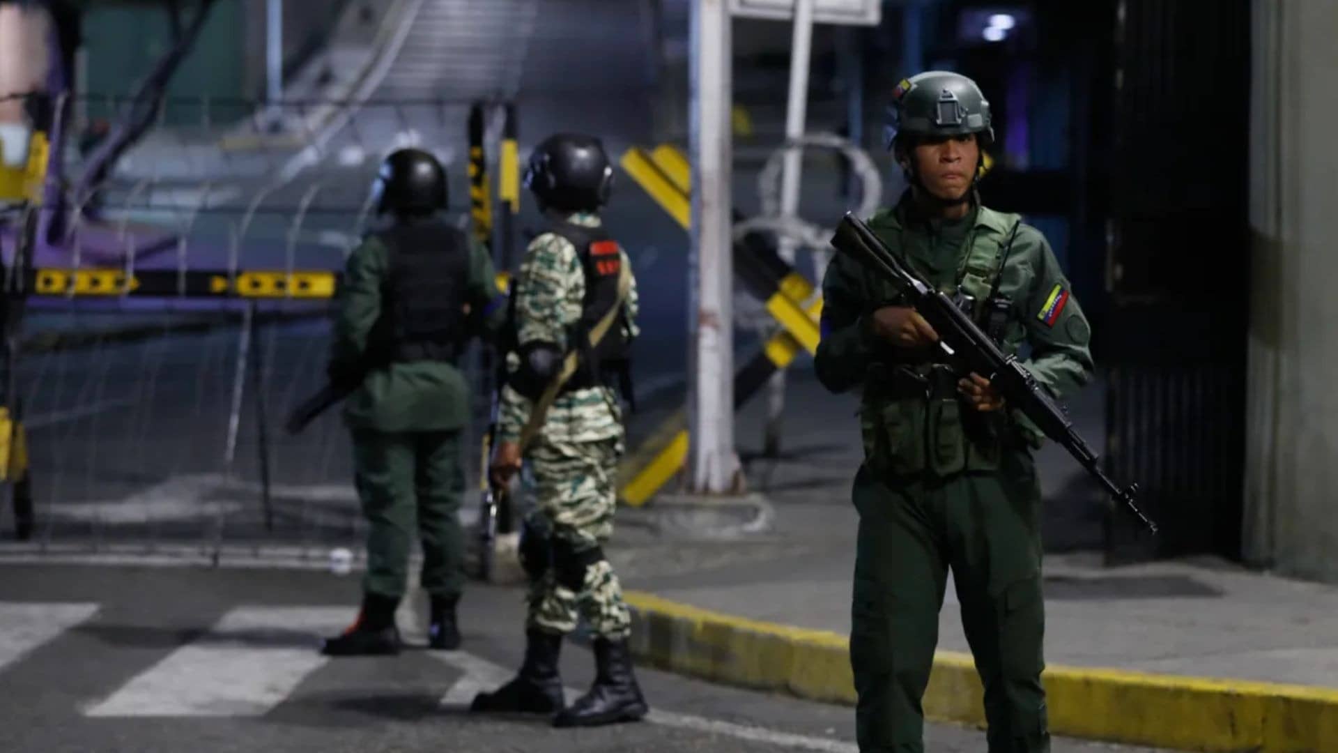 वेनेजुएला पर अमेरिका के हमले पर भारत का पहला रिएक्शन, भारतीयों को गैर-जरूरी यात्रा टालने की सलाह, हेल्पलाइन नंबर भी किए जारी