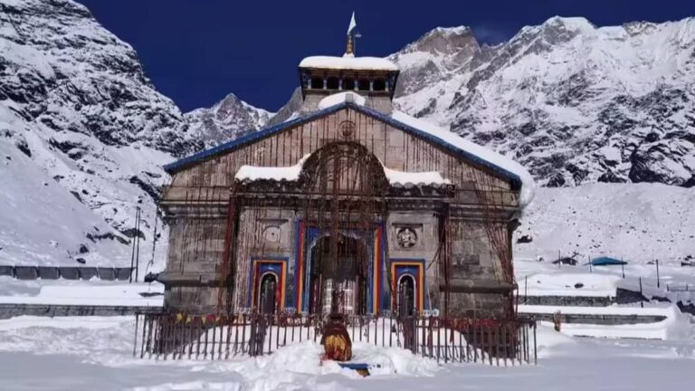 Uttarakhand Weather: उत्तराखंड में भी बदला मौसम का मिजाज, बर्फबारी का ऑरेंज अलर्ट जारी; इन 6 जिलों में होगी तेज बारिश