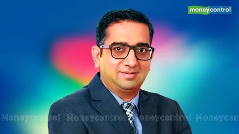 Budget expectations : बजट से मार्केट को मिल सकता है शॉर्ट टर्म सपोर्ट, मजबूत अर्निंग और स्टेबल मार्जिन वाले शेयरों पर ही रहे फोकस
