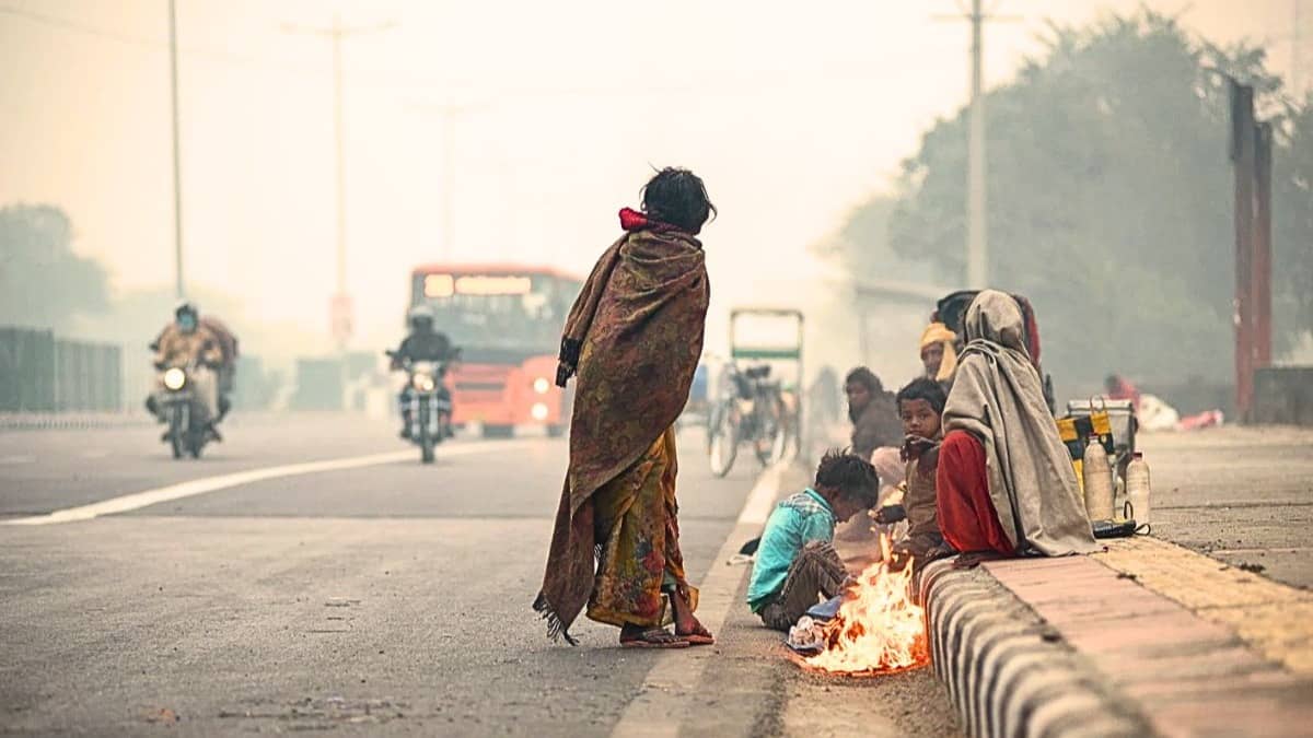 Weather Update: दिल्ली-NCR में बढ़ेगी ठंड, सुबह-शाम तीन दिन तक कोहरे का अलर्ट; फरवरी में फिर होगी बारिश