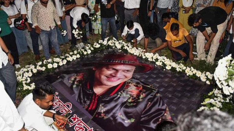 'जुबीन गर्ग नशे में थे, लाइफ जैकेट पहनने से कर दिया  था मना', सिंगापुर पुलिस ने कोर्ट में साजिश के आरोपों से किया इनकार