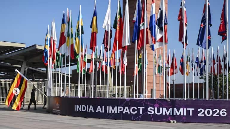 AI Impact Summit: दिल्ली में चल रहे AI समिट में चोरी...गायब हो गए डिवाइस, पुलिस ने दर्ज की FIR