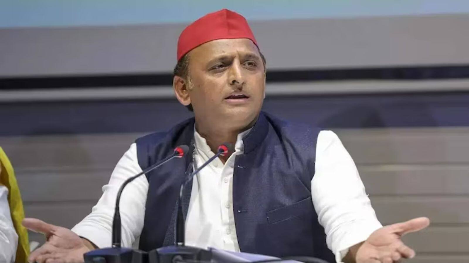 Akhilesh Yadav Security: अखिलेश यादव की NSG सुरक्षा हटाई गई? केंद्र पर भड़के सपा मुखिया, BJP पर साधा निशाना