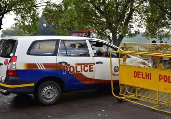 Delhi: जनकपुरी के बाद दिल्ली में एक और हादसा, रोहिणी में मेनहोल में गिरकर युवक की मौत