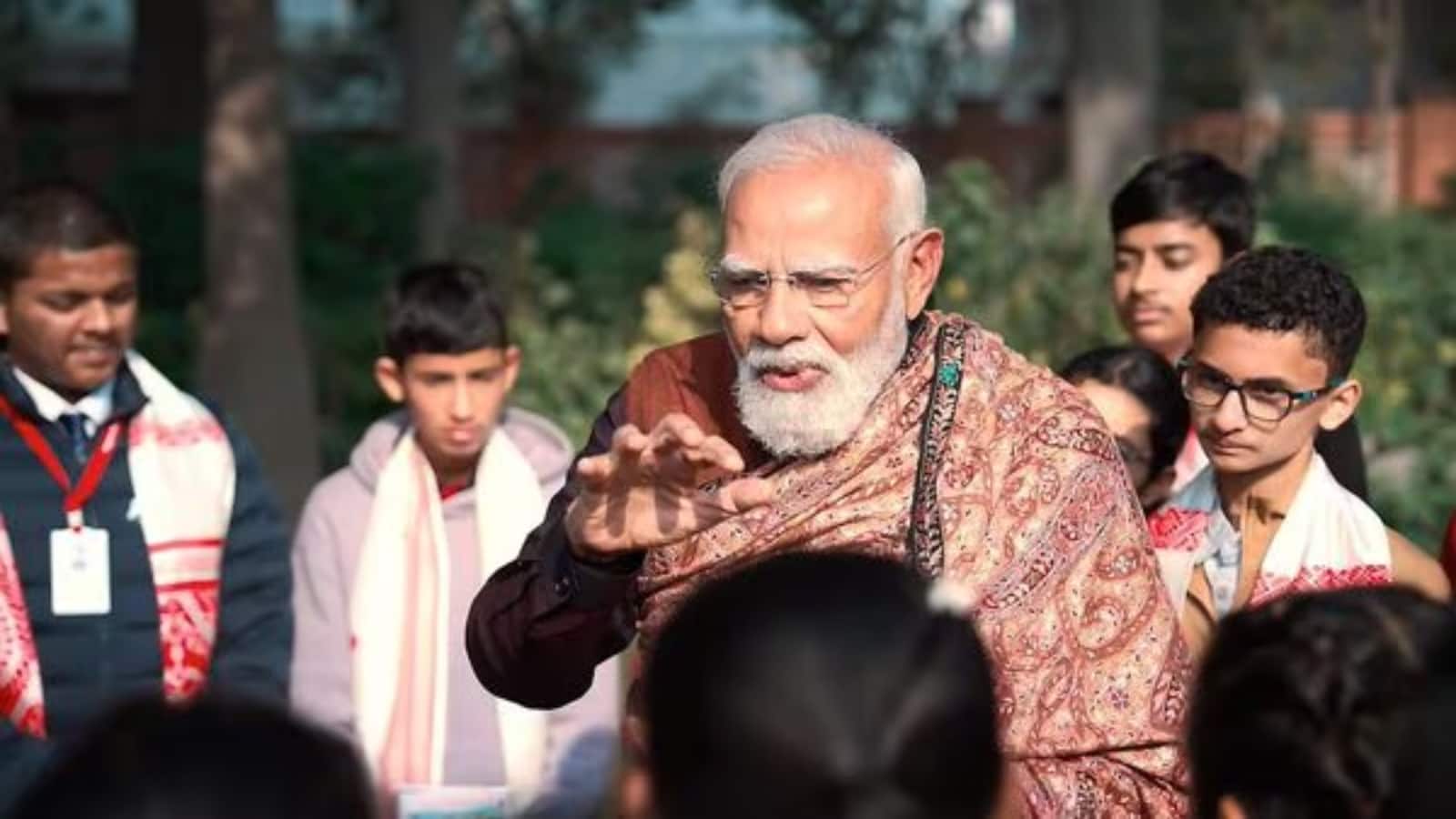 Pariksha Pe Charcha 2026: पीएम मोदी ने छात्रों से की बातचीत, बोले- 'शिक्षा बोझ नहीं, हमारे विकास का एक माध्यम है'