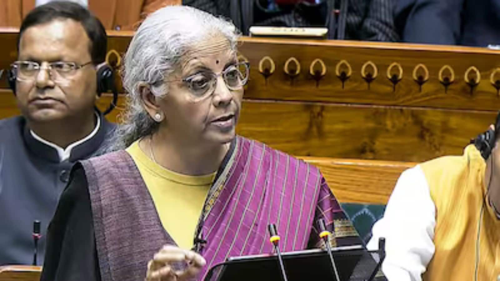 Education Budget 2026: डिजिटल और क्रिएटिव स्किल्स को बढ़ावा, स्कूलों में लैब और नए डिजाइन संस्थान की घोषणा