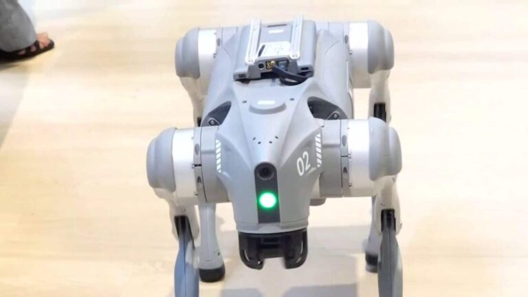 मेड-इन-चाइना 'रोबोटिक डॉग' को गलगोटिया यूनिवर्सिटी ने बताया था अपना इनोवेशन! सोशल मीडिया पर जगहंसाई के बाद हो गया बड़ा एक्शन