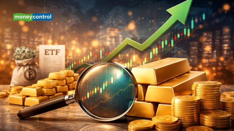 Gold Outlook: ETF में भारी निवेश, चीन में घटती खपत; एक्सपर्ट से जानिए कैसी रहेगी गोल्ड की चाल?