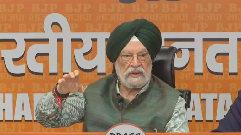 'जवाब सुने बिना ही सदन से चले गए', हरदीप पुरी ने राहुल गांधी के एपस्टीन वाले आरोप पर किया पलटवार