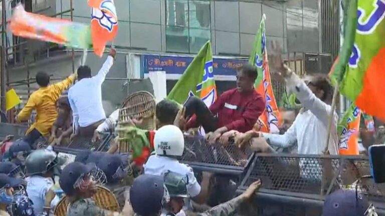 हावड़ा हत्याकांड पर बवाल! गोलाबारी थाने का BJP ने किया घेराव, आरोपी की गिरफ्तारी को लेकर भाजपा का हंगामा