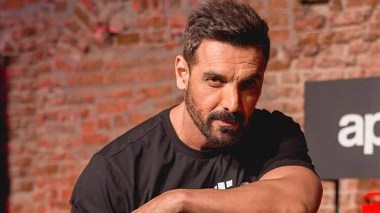 John Abraham on Criticism: शाहरुख-अक्षय के बाद जॉन का नाम, आउटसाइडर होने पर कही दिल की बात