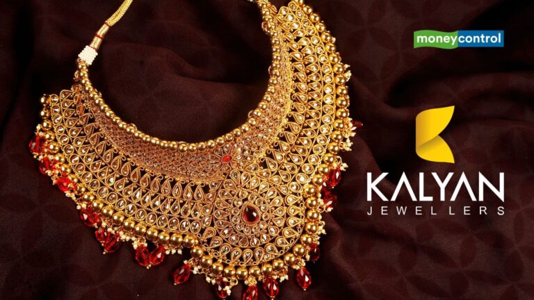 Kalyan Jewellers Shares: ऑल-टाइम हाई से 47% टूटा स्टॉक, अब प्रमोटर लगातार खरीद रहे शेयर; जानिए वजह