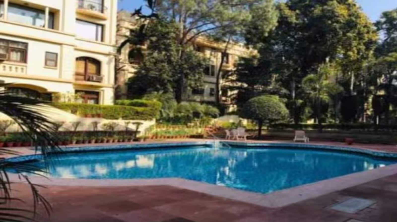 लुटियंस दिल्ली में ₹1,000 करोड़ में बिक रहा है टिहरी गढ़वाल के महाराजा का लक्जरी बंगला, जानिए कौन हैं खरीददार?