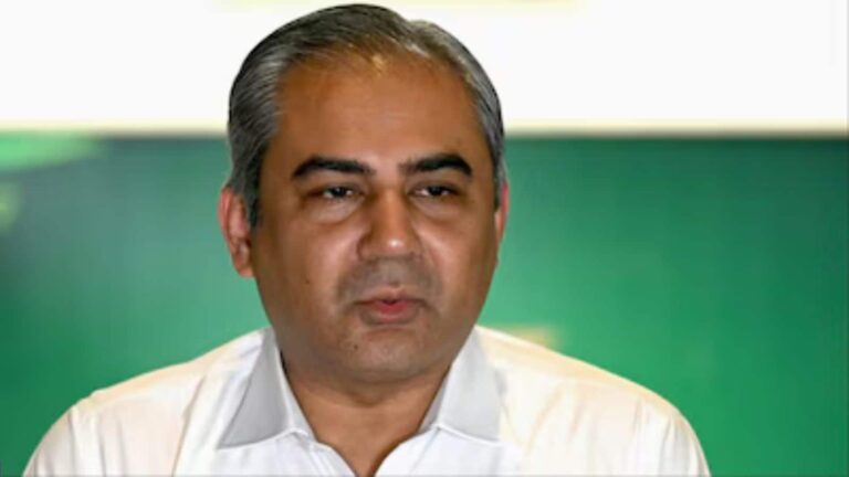 IND vs PAK: भारत से मिली हार के बाद बौखलाए पीसीबी चीफ मोहसिन नकवी, टीम को दिया सख्त संदेश