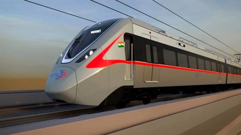 Namo Bharat RRTS: लॉन्च के पहले दिन ही मेरठ रैपिड ट्रेन ने बनाया रिकॉर्ड, 1 लाख यात्रियों का आंकड़ा किया पार