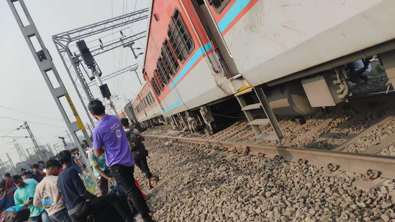 Odisha Train Accident: ओडिशा में बड़ा ट्रेन हादसा, पटरी से उतरी चेन्नई सेंट्रल-न्यू जलपाईगुड़ी एक्सप्रेस