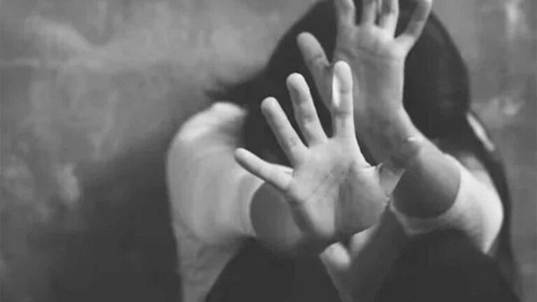 Pune Kidnapping Case: बदमाशों ने मां-भाई के आंखों में डाला मिर्च, फिर युवती का किया अपहरण, पुणे से आई चौंकाने वाली घटना