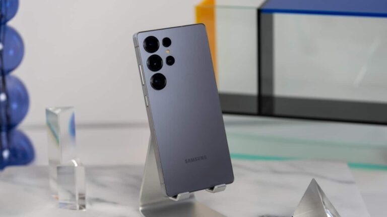 Samsung Galaxy S26 Ultra कल भारत में होगा लॉन्च, जानें कीमत, फीचर्स और स्पेसिफिकेशन की पूरी डिटेल