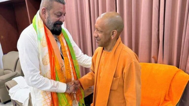 Sanjay Dutt: सीएम योगी से मिले संजय दत्त, इंस्टाग्राम पर शेयर की यादगार तस्वीर