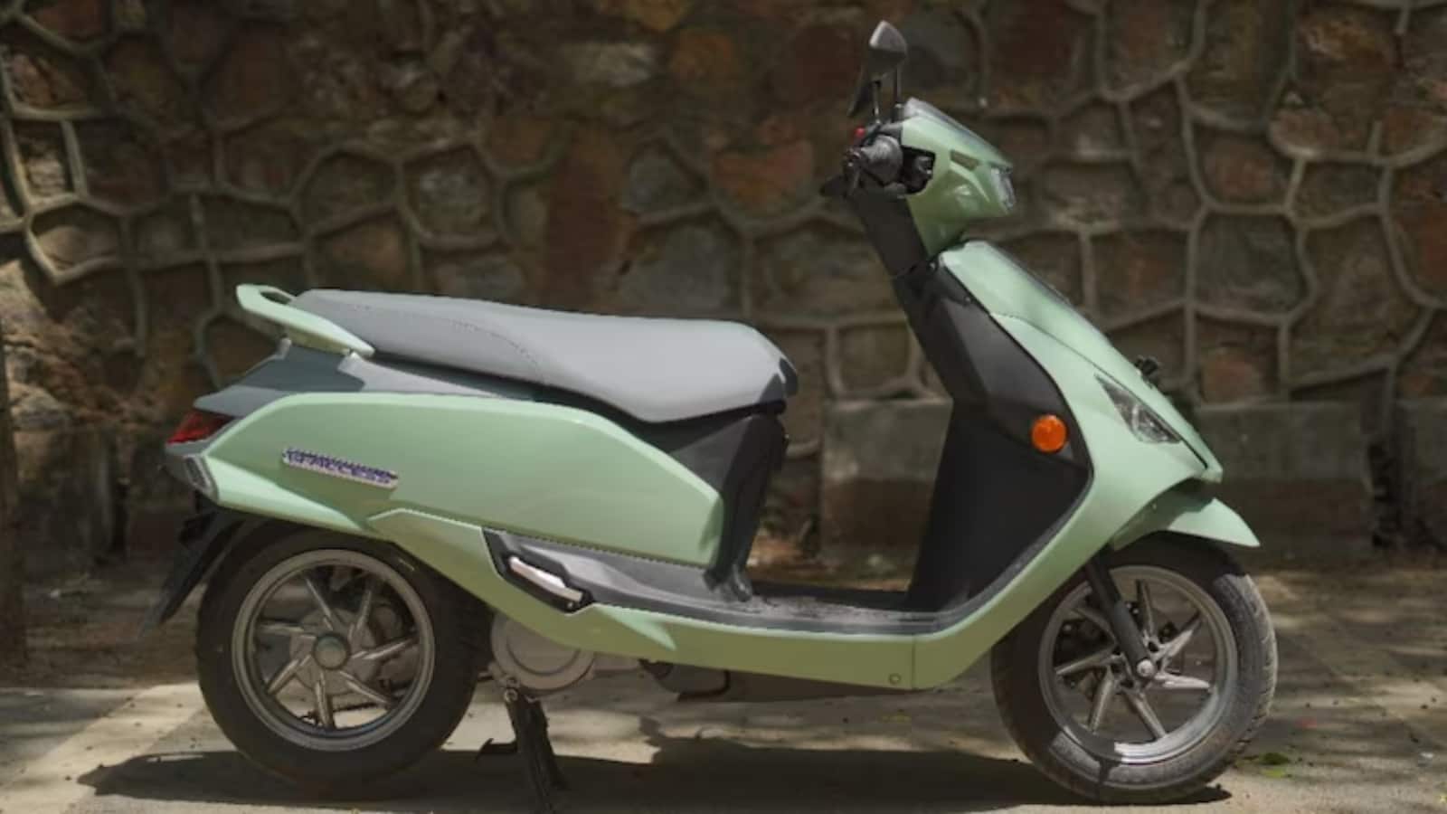 Suzuki e-Access पर मिल रहा 19,800 तक का फायदा, जानें बैटरी, परफॉर्मेंस और डिजाइन की पूरी डिटेल