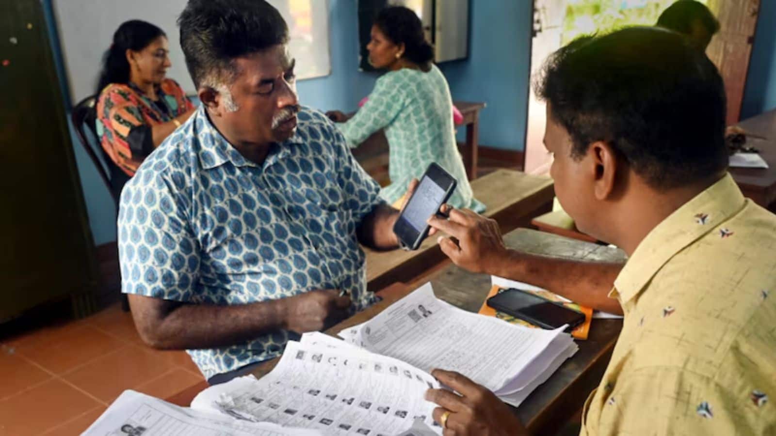 Tamil Nadu SIR Voter List 2026: SIR के बाद तमिलनाडु वोटर लिस्ट में बड़ा बदलाव, हटाए गए 74 लाख नाम; अब राज्य में कुल 5.67 करोड़ मतदाता