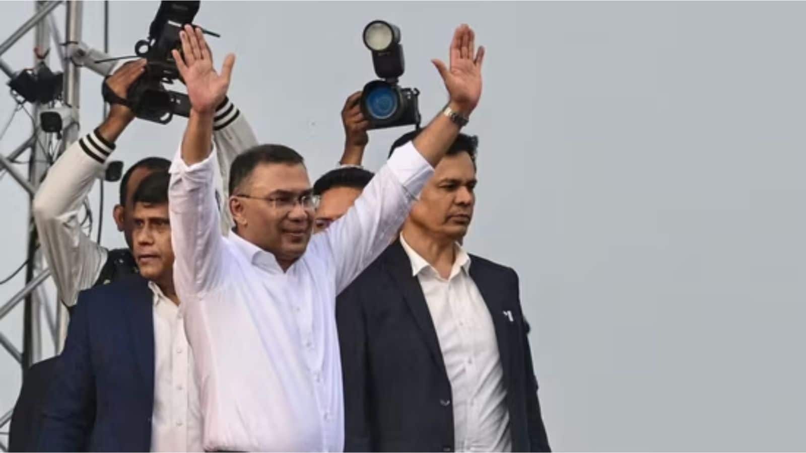 Tarique Rahman: पिता राष्ट्रपति, मां तीन बार रहीं प्रधानमंत्री, कौन हैं तारीक रहमान, जो 17 साल के वनवास के संभालेंगे बांग्लादेश की कमान?