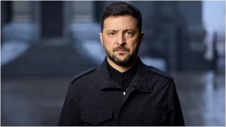 Zelenskyy: 'हम थके हुए हैं, पर हार नहीं मानेंगे', रूस के साथ युद्ध के चौथे साल पर जेलेंस्की ने पुतिन को दिया कड़ा संदेश
