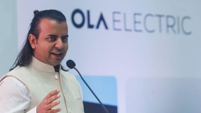 Ola Electric Shares: बॉम्बे हाईकोर्ट ने CEO भाविश अग्रवाल के अरेस्ट वारंट पर लगाई रोक, ओला इलेक्ट्रिक के शेयर 3.6% उछले