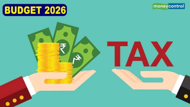 Income Tax Rates में नहीं हुआ कोई बदलाव, ये है FY 2026-27 के लिए टैक्स स्लैब, नए और पुराने टैक्स रिजीम की टैक्स दरें