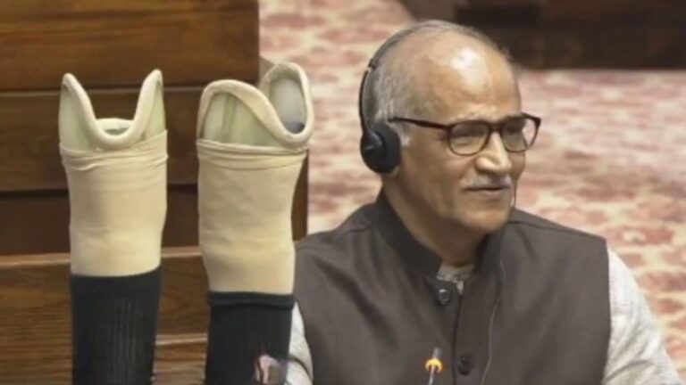 जब राज्यसभा में सांसद ने मेज पर रखे अपने कृत्रिम पैर, फिर सुनाई 31 साल पुराने हमले की कहानी; VIDEO