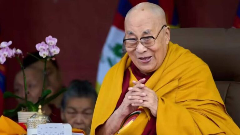 Dalai Lama wins Grammy: तिब्बती नेता दलाई लामा ने स्पोकन-वर्ड एल्बम के लिए अपने नाम किया ग्रैमी