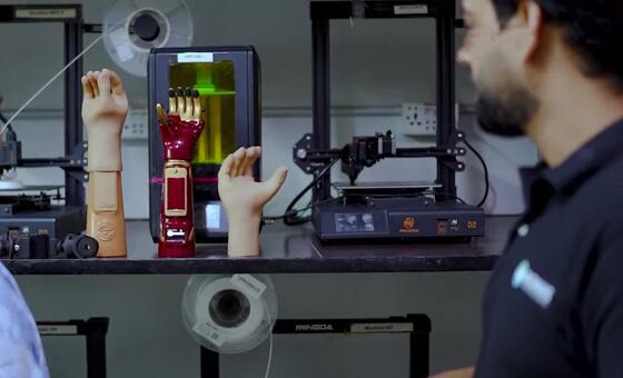 स्मार्ट समाधान, सशक्त समुदाय: कृत्रिम बुद्धिमता (AI) की मदद से सँवर रहे हैं जीवन