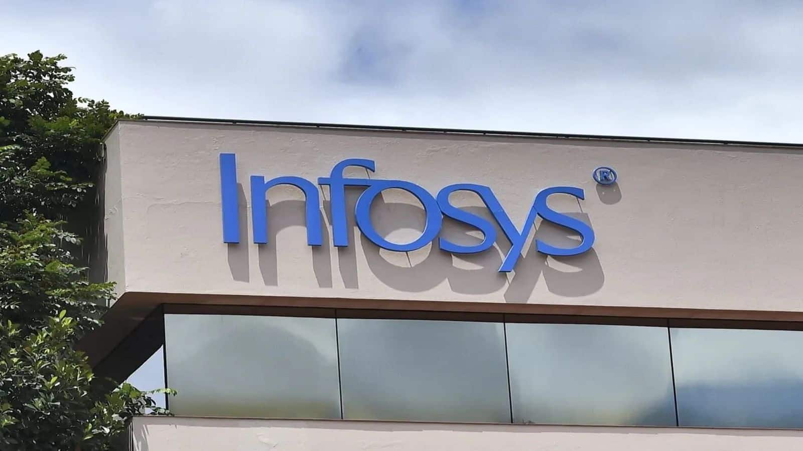 Infosys Shares: जिस AI कंपनी से डर रहे थे निवेशक, इंफोसिस ने उसी से मिलाया हाथ; शेयर 3% उछले