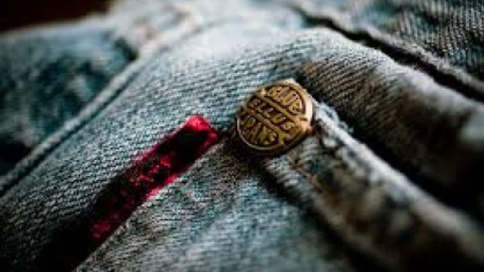 फैशनबाज भी नहीं जानते जींस के इन छोटे बटनों का असली काम