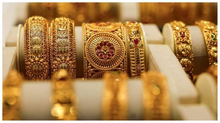 Gold Price Today: सोने में तेजी बरकरार, दिल्ली में ₹159760 हुआ 10 ग्राम का भाव; चांदी हुई और सस्ती