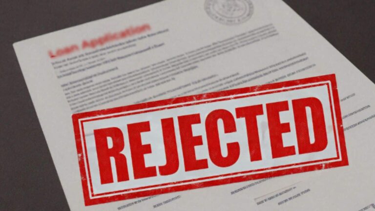 अच्छा क्रेडिट स्कोर होने पर भी लोन रिजेक्ट क्यों? जानिए असली वजहें और बैंकिंग नियमों की सच्चाई