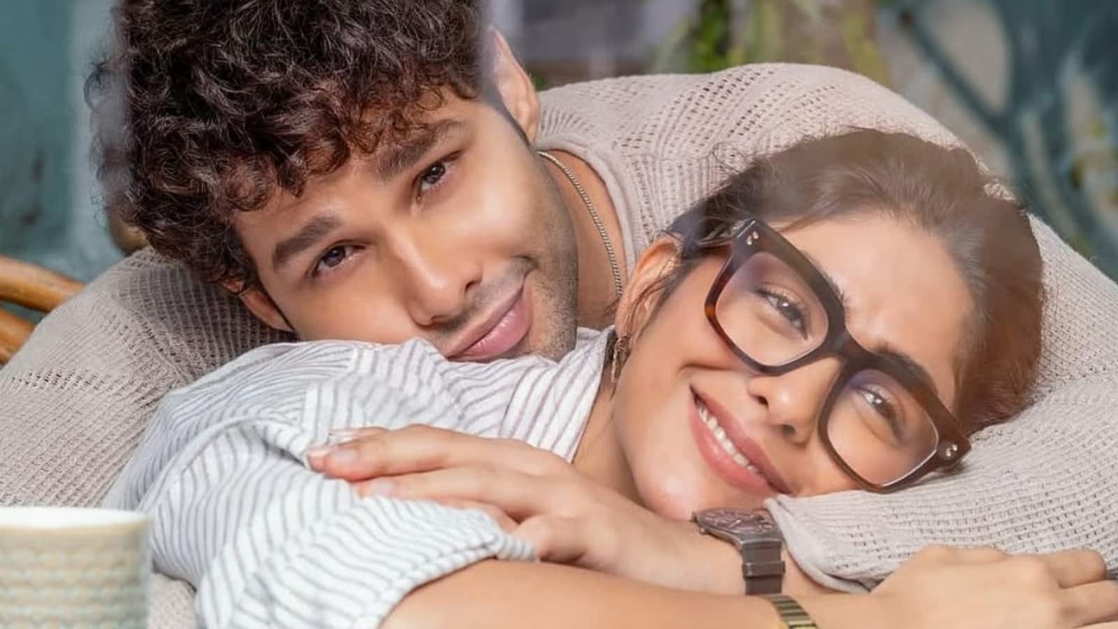 Do Deewane Sheher Mein Box Office Day 1: पहले दिन सिद्धांत-मृणाल की फिल्म ने तापसी पन्नू की अस्सी को पछाड़ा