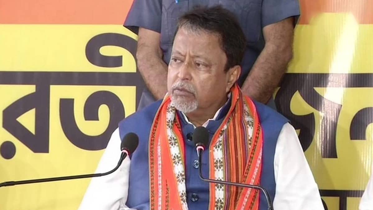 BREAKING: पूर्व रेल मंत्री मुकुल रॉय का दिल का दौरा पड़ने से निधन, 71 साल की उम्र में दुनिया को कहा अलविदा