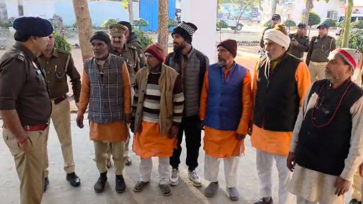 UP: मुजफ्फरनगर में 'ढोंगी बाबा' गैंग का पर्दाफाश, साधु के वेश में ठगी करने वाले 9 मुस्लिम युवक गिरफ्तार