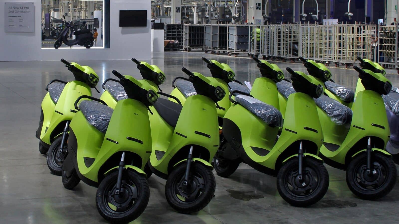 Ola Electric Shares: ओला इलेक्ट्रिक के शेयरों ने छुआ नया ऑल-टाइम लो, एक साल में 55% टूटा भाव
