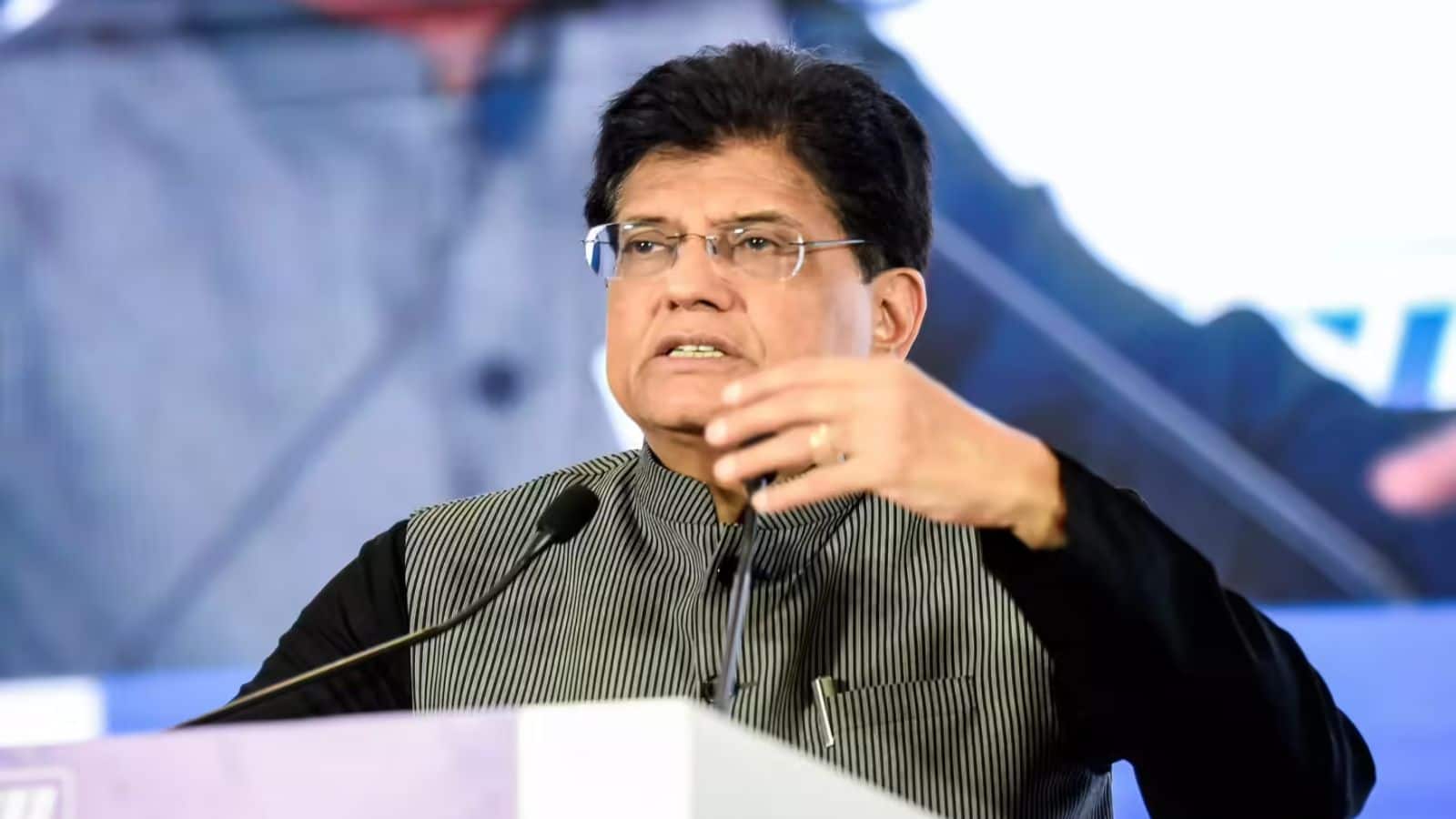 India-US Trade Deal: पीयूष गोयल का बड़ा बयान, भारतीय कपड़ों पर अमेरिका में लग सकता है जीरो टैरिफ