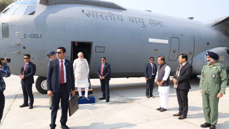 असम हाईवे पर हुई PM मोदी के विमान की लैंडिंग, 300 किमी दूर बैठे चीनी फौजियों की बढ़ गई धड़कन! क्या है ये इमरजेंसी लैंडिंग फैसिलिटी?