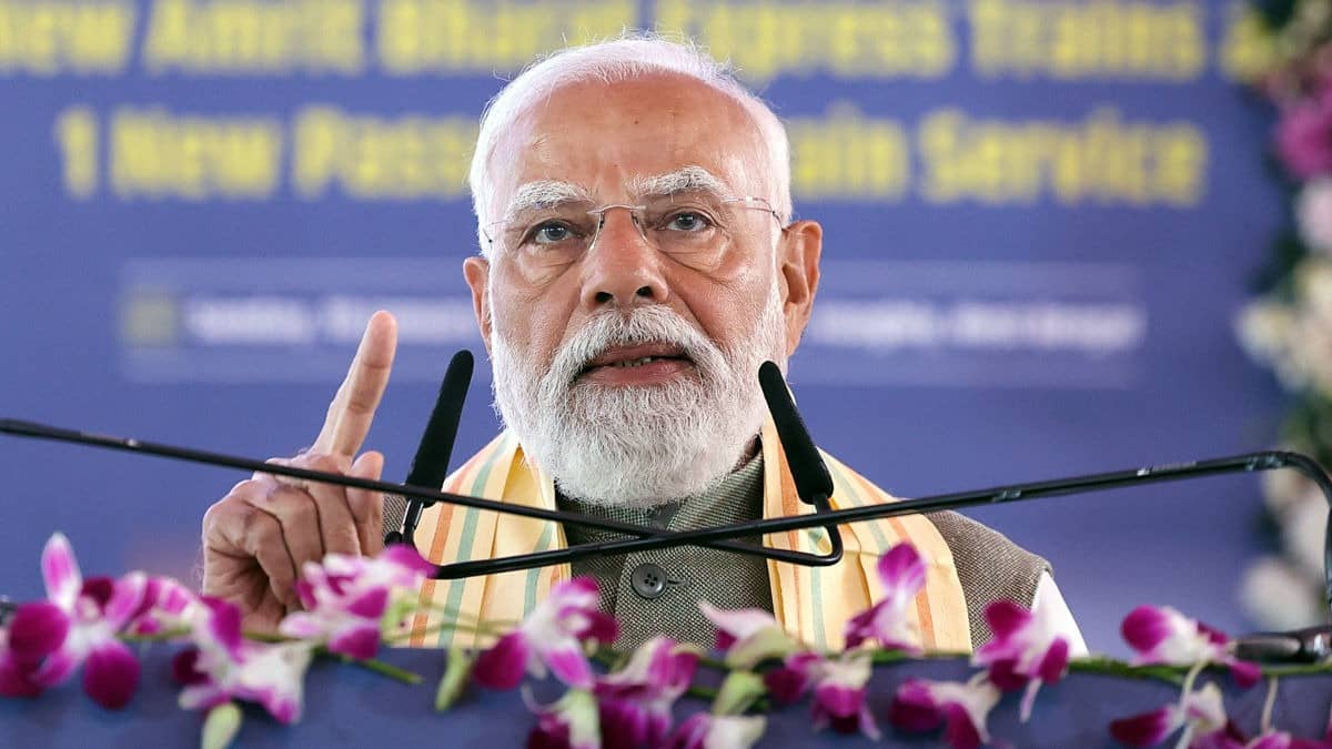 प्लानिंग कमीशन को खत्म कर नीति आयोग क्यों बनाया? PM मोदी ने इंदिरा गांधी की कहानी बताकर समझाया