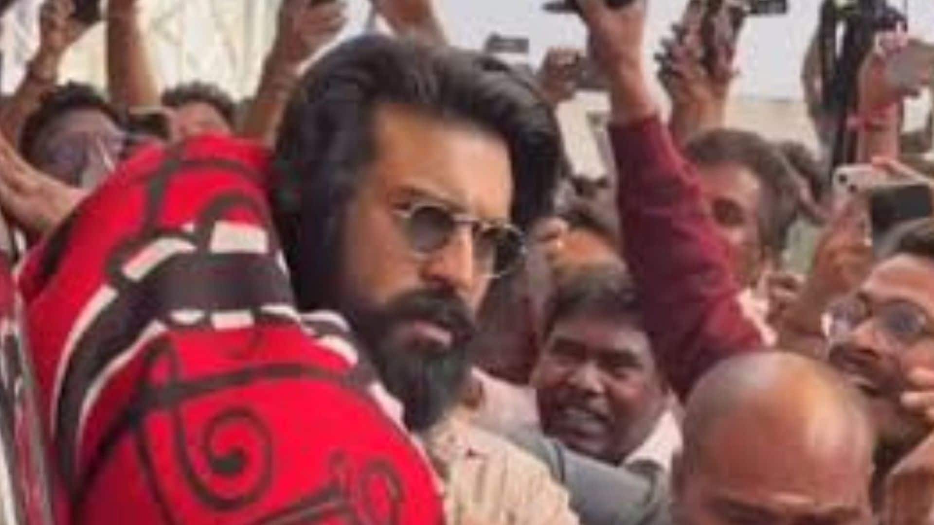 Ram Charan: वाइफ उपासना और जुड़वा बच्चों को देखने हॉस्पिटल पहुंचे रामचरण, भीड़ में 2 साल की बेटी के साथ फंसे