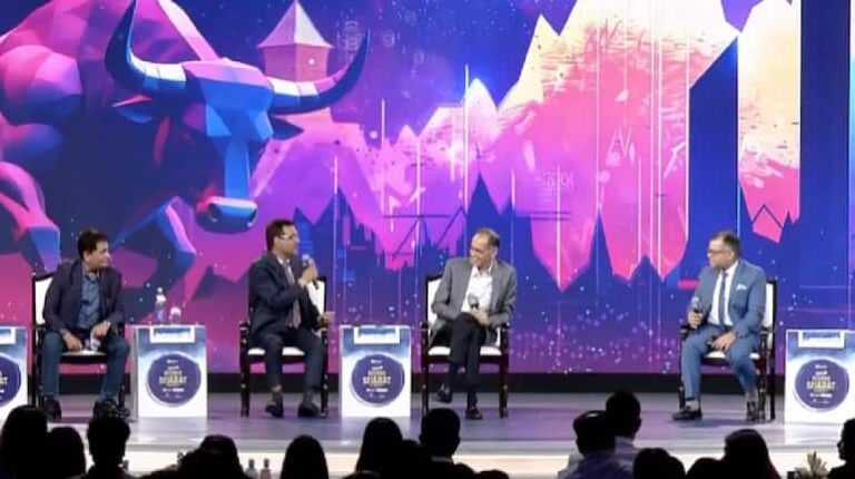 Rising Bharat Summit 2026: दिग्गज इनवेस्टर रमेश दमानी ने एआई के डर को खारिज किया, कहा-आईटी इंडस्ट्री ज्यादा मजबूत होकर वापसी करेगी