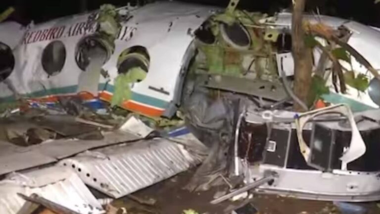 Air ambulance crash: रांची से उड़ी एयर एंबुलेंस जतरा के जंगल में क्रैश; मरीज समेत सभी 7 लोगों की मौत, सर्जरी के लिए लाया जा रहा था दिल्ली