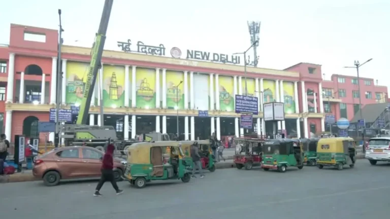 New Delhi Railway Station: नई दिल्ली रेलवे स्टेशन से हटेंगी 5 दर्जन ट्रेनें, रेलवे ने जारी किया नया रूट प्लान