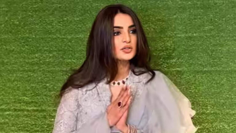 कौन हैं रणवीर सिंह की बहन ? खूबसूरती में दीपिका को देती हैं टक्कर, फिर भी रहती हैं गुमनाम