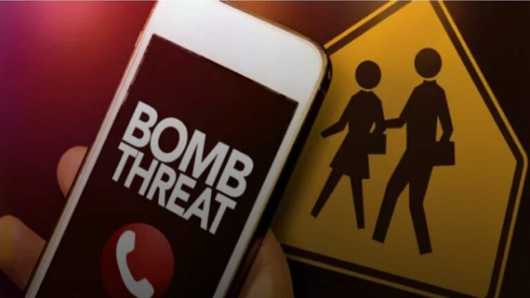 CBSE Board Exam 2026 Bomb Threats: नोएडा में सीबीएसई बोर्ड परीक्षा के बीच फिर मिली स्कूलों को बम से उड़ाने की धमकी, परीक्षा के बीच जांच में जुटी पुलिस