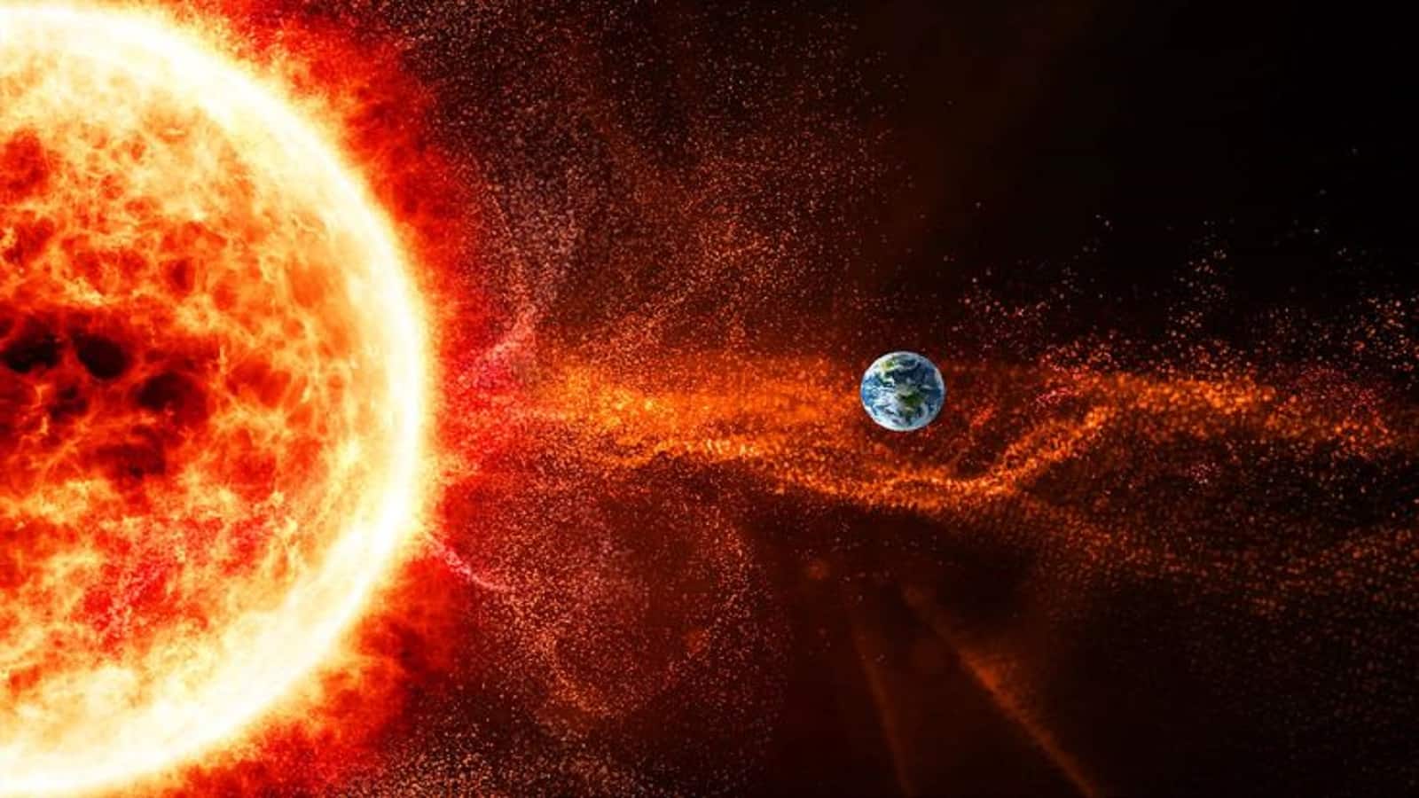 ISRO Solar Storms: धरती तक पहुंच रहा सूरज पर उठा तूफान, बिगड़े मिजाज से 50 भारतीय सैटेलाइट पर खतरा